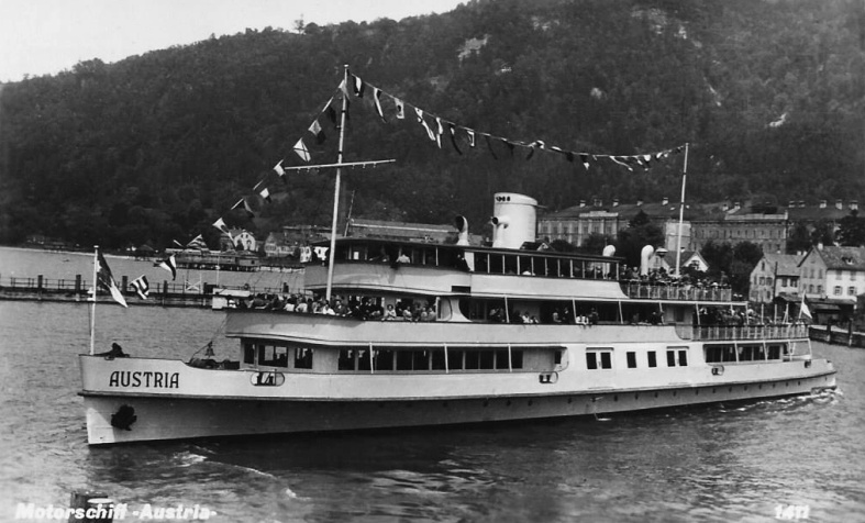 MS Austria um 1950 im Bregenzer Hafen  Bild: Archiv A. Heer