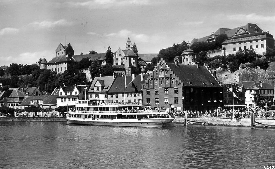 MS Karlsruhe um 1950 am Platz 1 in Meersburg - Bild: A. Heer, Flawil